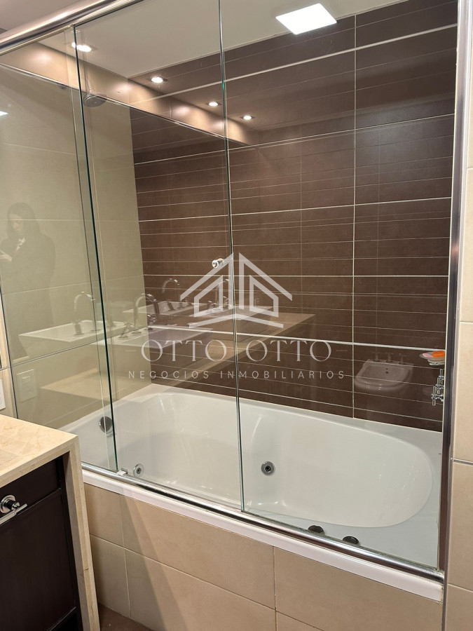 Apartamento ID.17363 - Apartamento Torre Imperiale III Punta del Este con 2 dormitorios en suite.