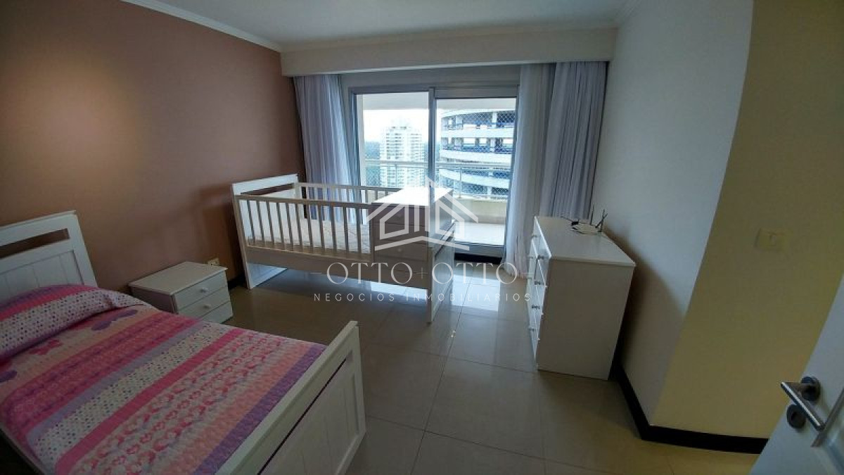Apartamento ID.1353 - Exclusivo departamento en venta Playa Brava 4 dormitorios - Torre Lobos