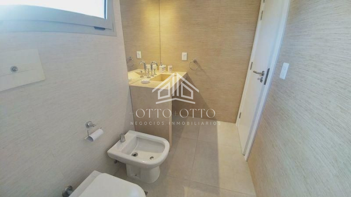 Apartamento ID.1509 - Apartamento en venta y alquiler temporario Playa Mansa 3 dormitorios