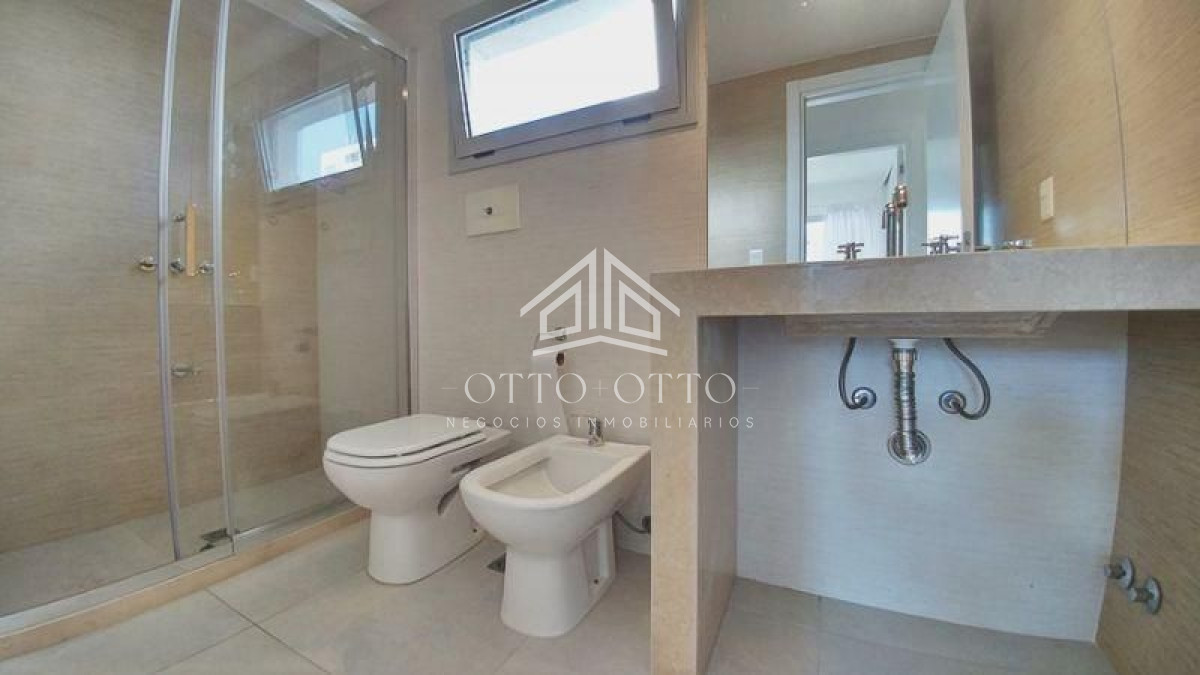 Apartamento ID.1509 - Apartamento en venta y alquiler temporario Playa Mansa 3 dormitorios
