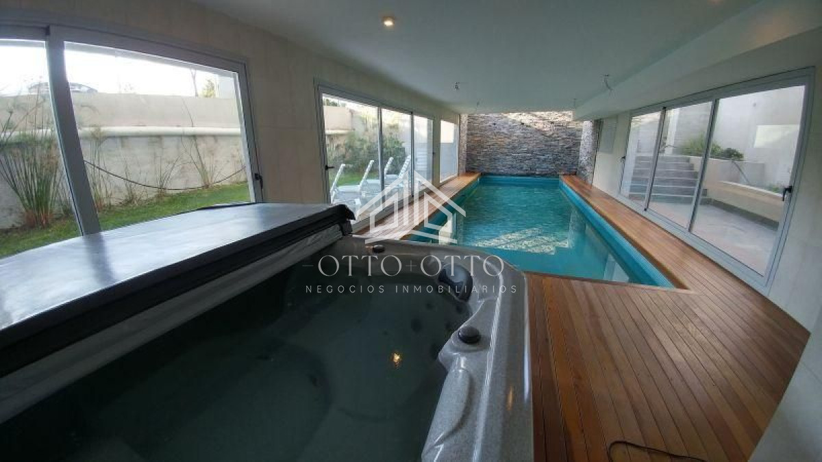 Apartamento ID.1509 - Apartamento en venta y alquiler temporario Playa Mansa 3 dormitorios