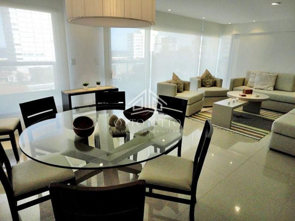 Apartamento ID.3554 - Semi piso en playa Brava, edificio reservado y moderno. 