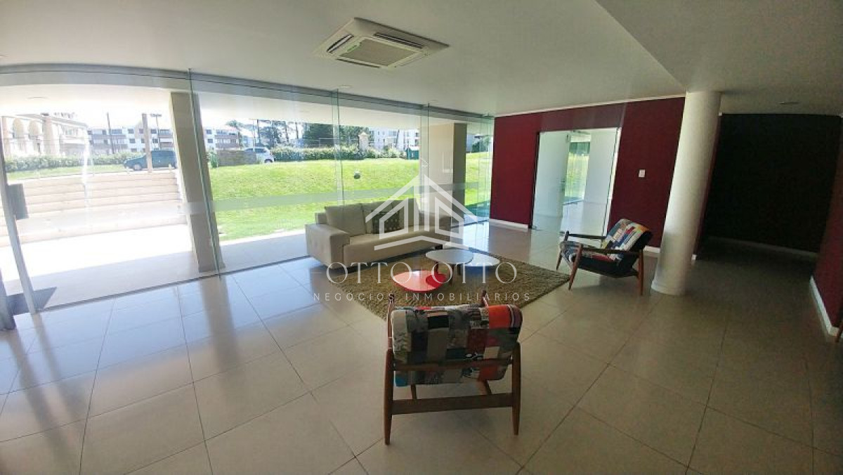 Apartamento ID.4150 - Apartamento en alquiler  Playa Mansa 1 dormitorio