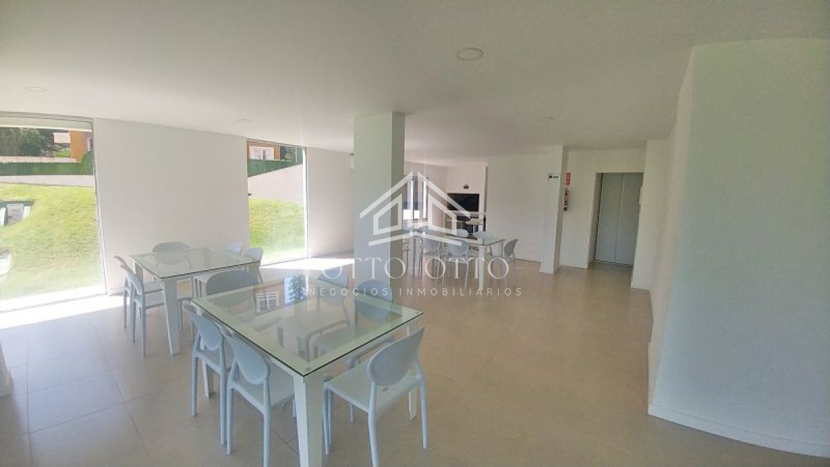 Apartamento ID.4150 - Apartamento en alquiler  Playa Mansa 1 dormitorio
