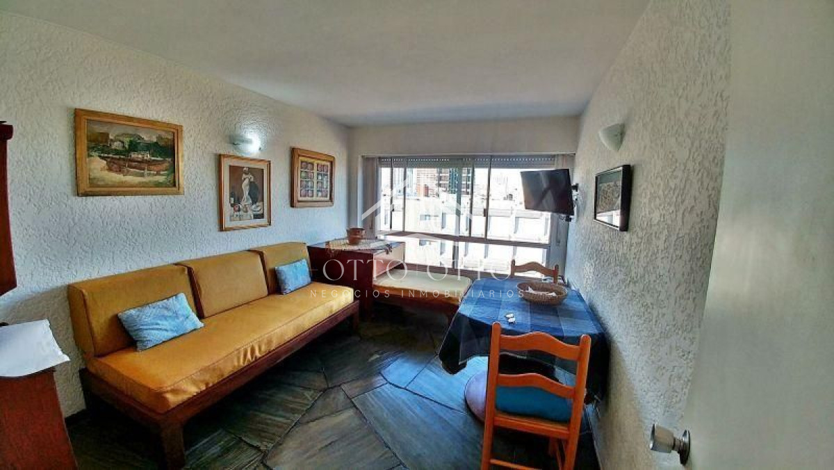 Apartamento ID.4555 - Venta apartamento un dormitorio Punta del Este Península 