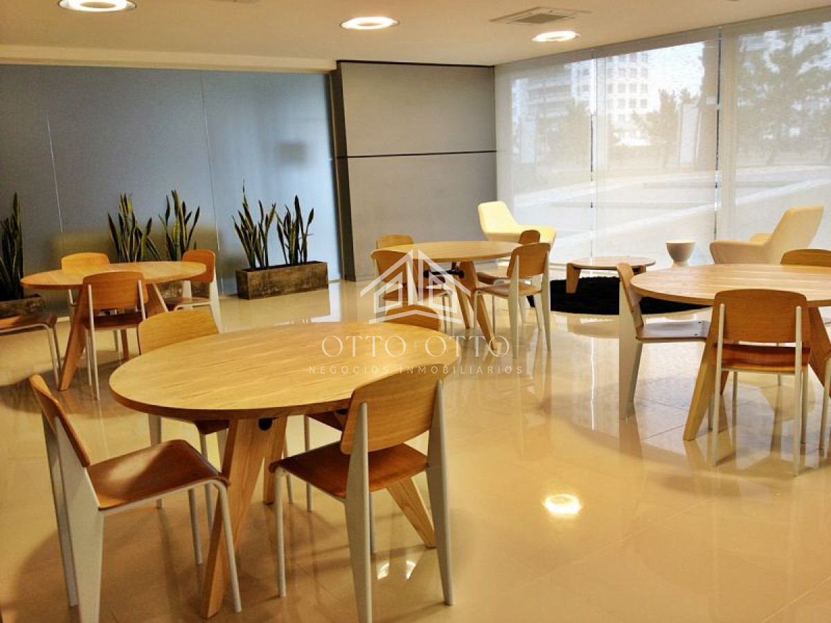 Apartamento ID.4809 - Apartamento en edificio de categoría próximo al mar! 