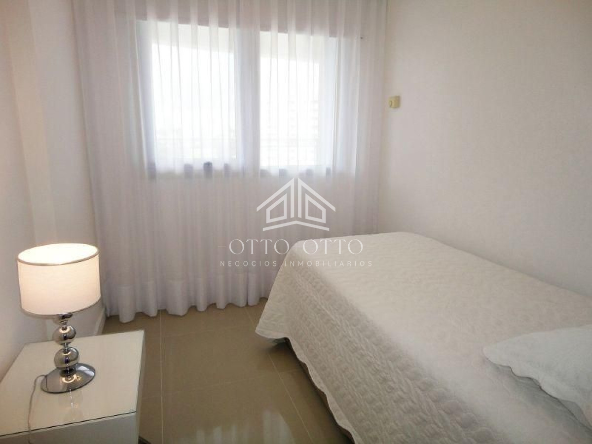 Apartamento ID.5180 - Apartamento en alquiler temporario  3 dormitorios