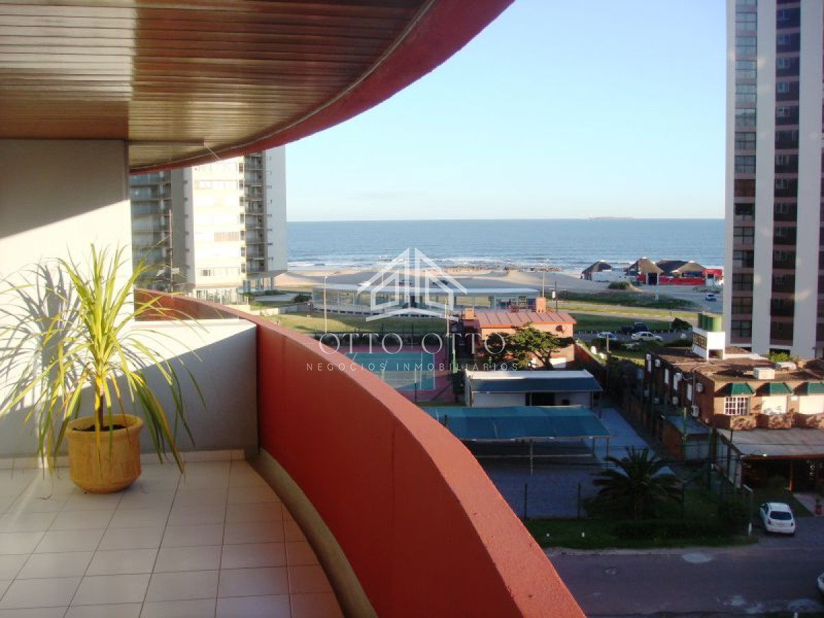 Brava - GoPunta - Portal Inmobiliario de Punta del Este - Maldonado