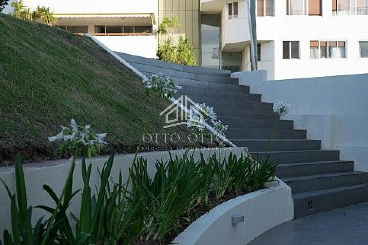 Apartamento ID.787 - Apartamento en venta Playa Mansa 2 dormitorios
