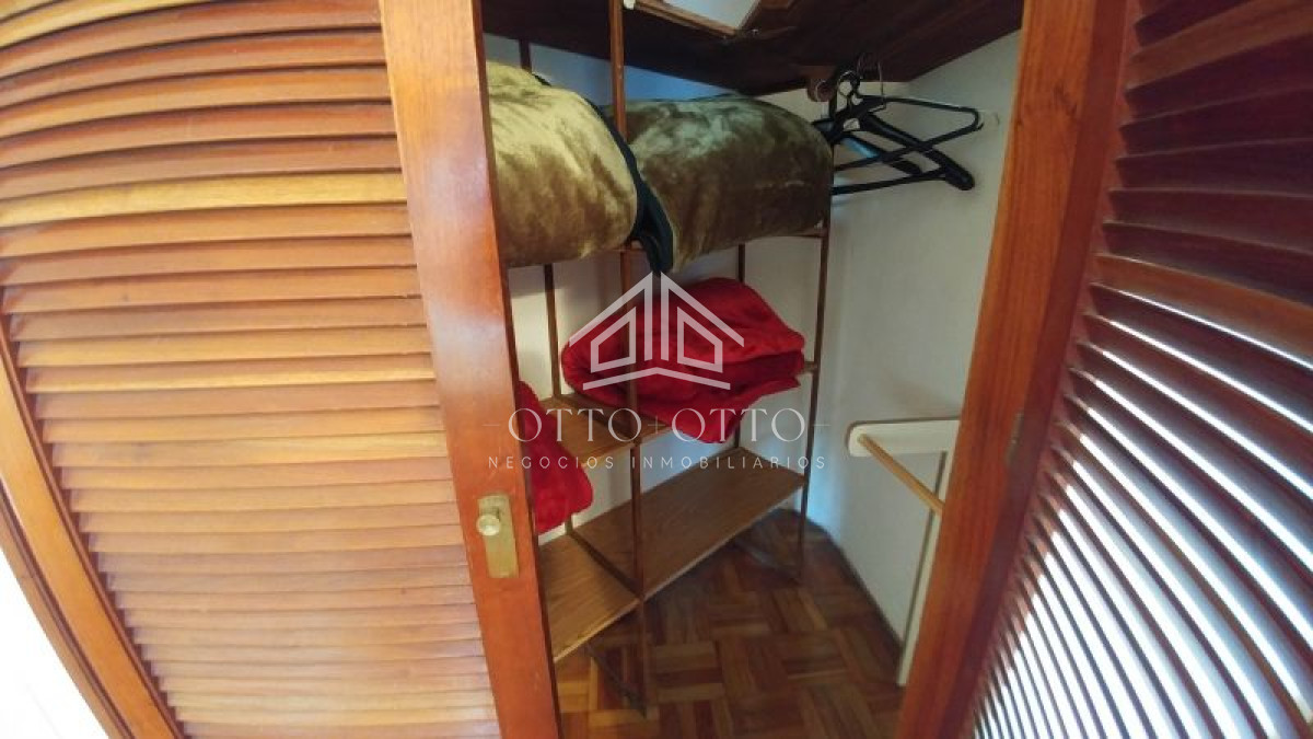 Apartamento ID.871 - Apartamento en venta Playa Mansa 3 dormitorios