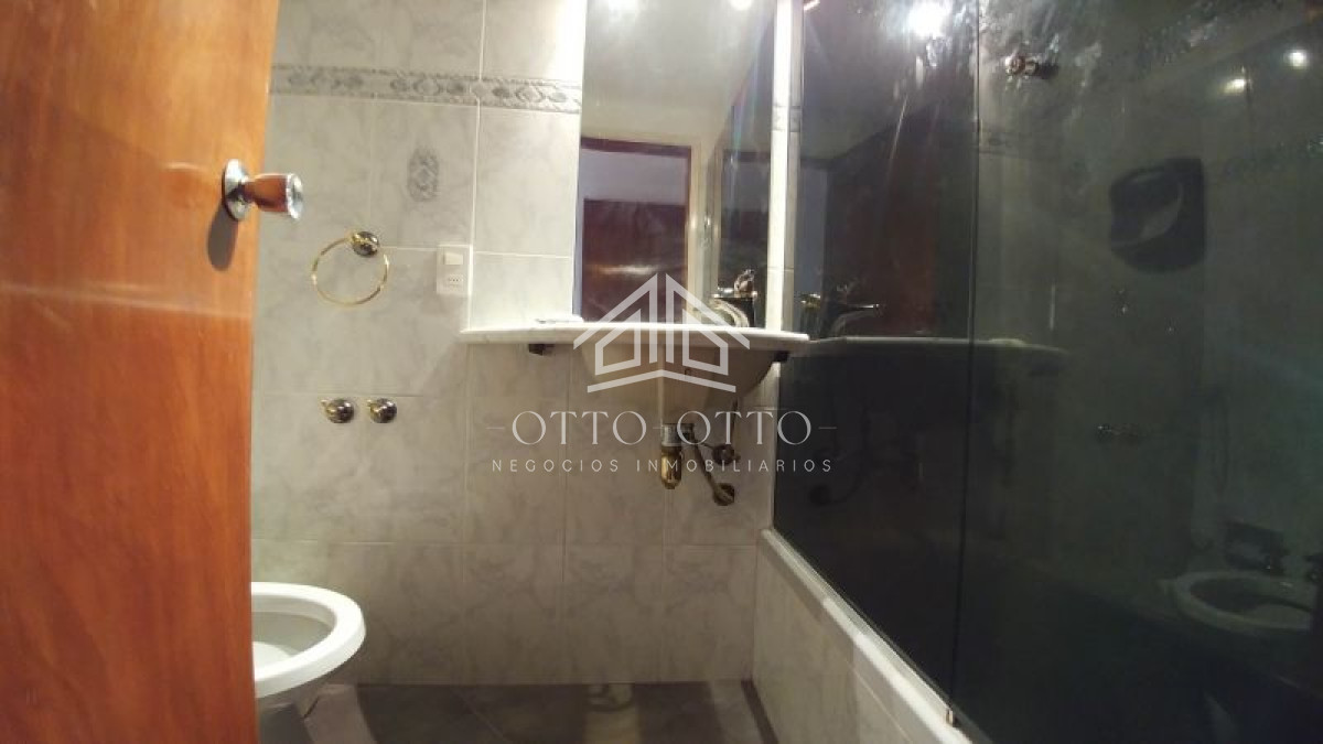 Apartamento ID.871 - Apartamento en venta Playa Mansa 3 dormitorios