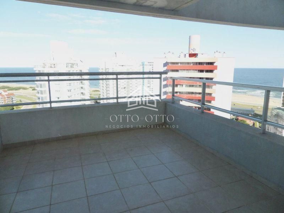 Apartamento ID.989 - Apartamento en venta Playa Brava 3 dormitorios