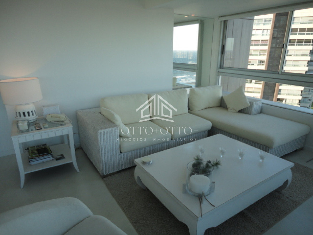 Apartamento ID.11857 - Apartamento en Peninsula de Punta del Este! 3 dormitorios! 