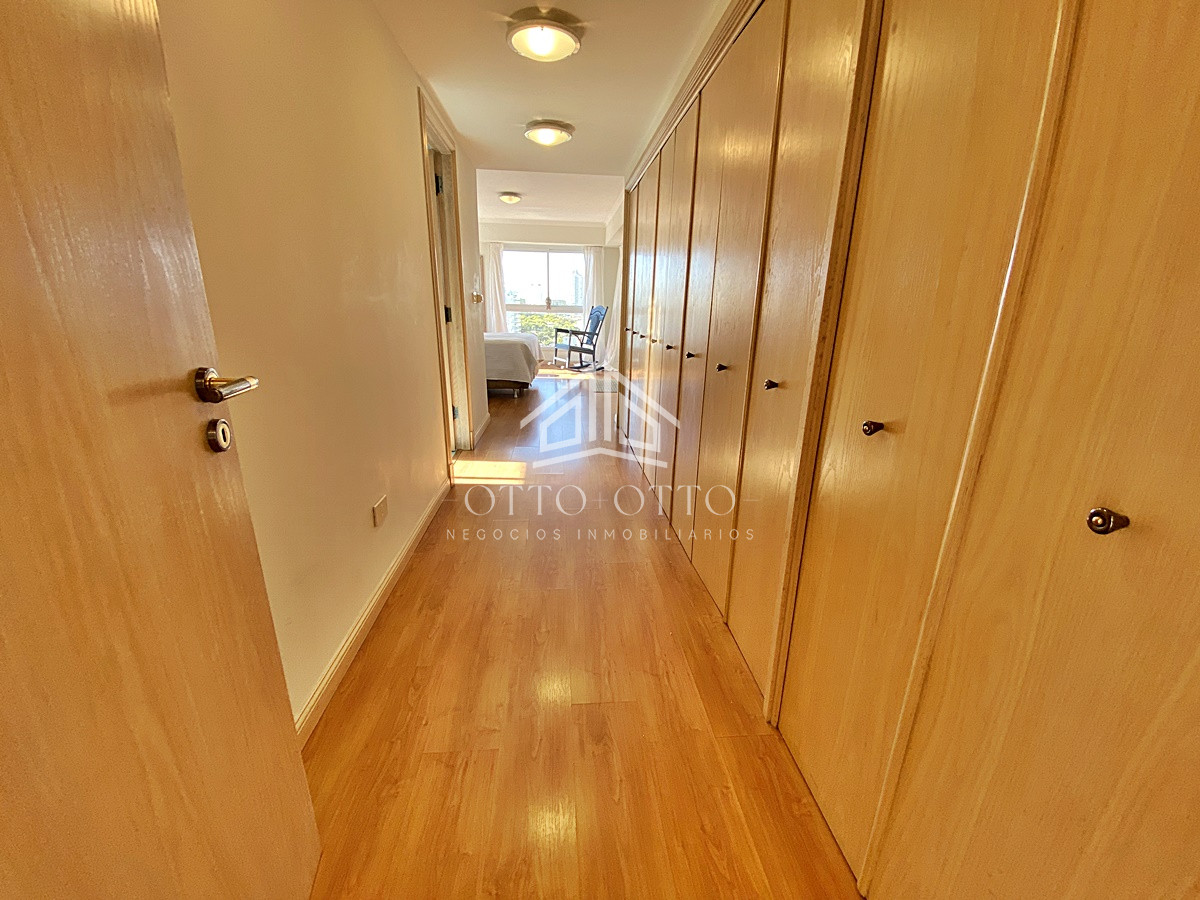 Apartamento ID.10825 - Gran Pent House en primera fila