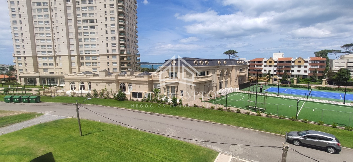 Apartamento ID.4150 - Apartamento en alquiler  Playa Mansa 1 dormitorio