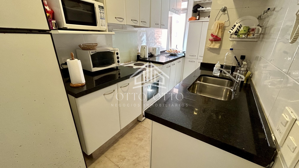 Apartamento ID.19202 - Apartamento en venta 2 dormitorios frente al mar en Punta del Este Playa Brava