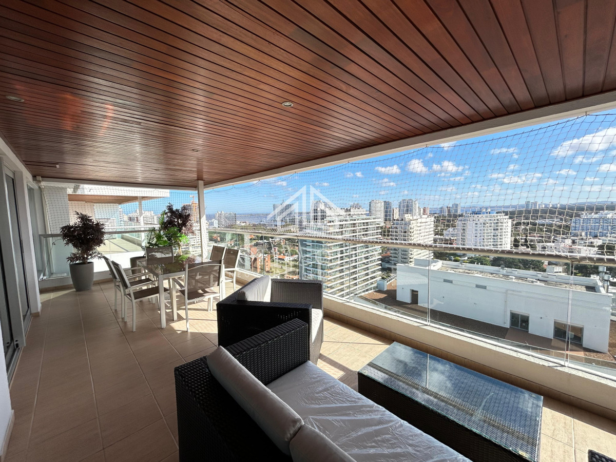 Brava - GoPunta - Portal Inmobiliario de Punta del Este - Maldonado