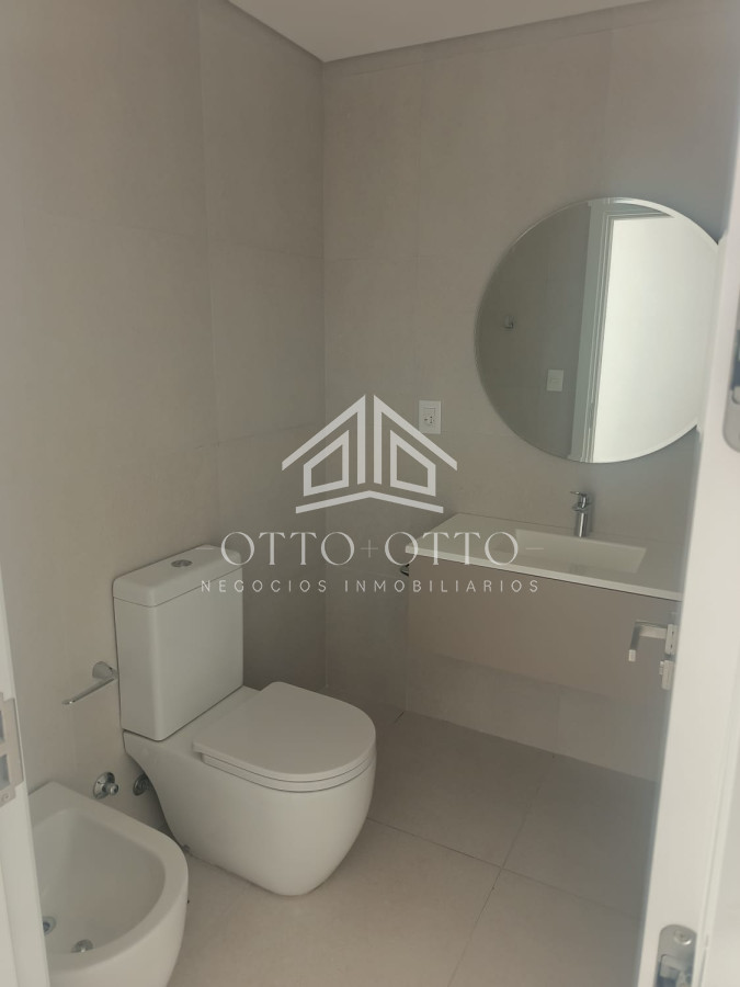 Apartamento ID.28628 - Apartamento en venta 3 dormitorios en Punta Del Este
