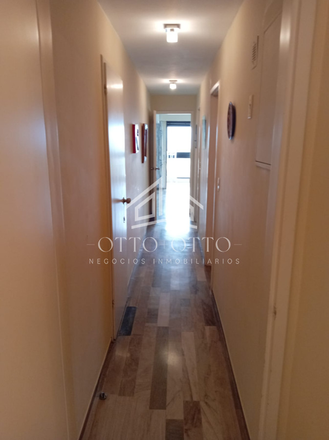 Apartamento ID.10206 - APARTAMENTO DE 3 DORMITORIOS EN ALQUILER ANUAL