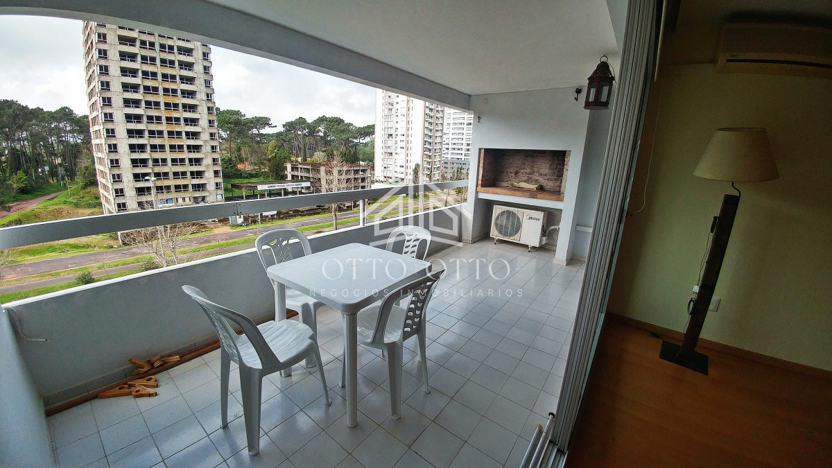 Apartamento ID.11161 - Se Vende Apartamento en Roosevelt, Punta del Este, 2 dormitorios! 