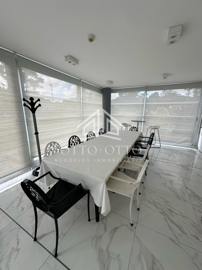 Apartamento ID.28641 - Espectacular apartamento 2 dormitorios en venta con vista a la Isla Gorriti en Punta del Este de 2 dormitorios 2 baños cochera incluida