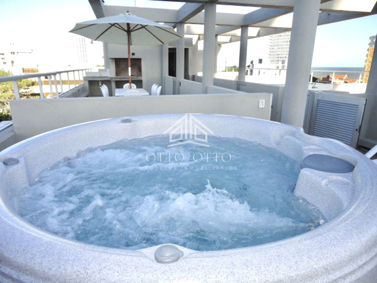 Apartamento ID.15766 - Apartamento de  1 dormitorio en venta  Punta del Este  