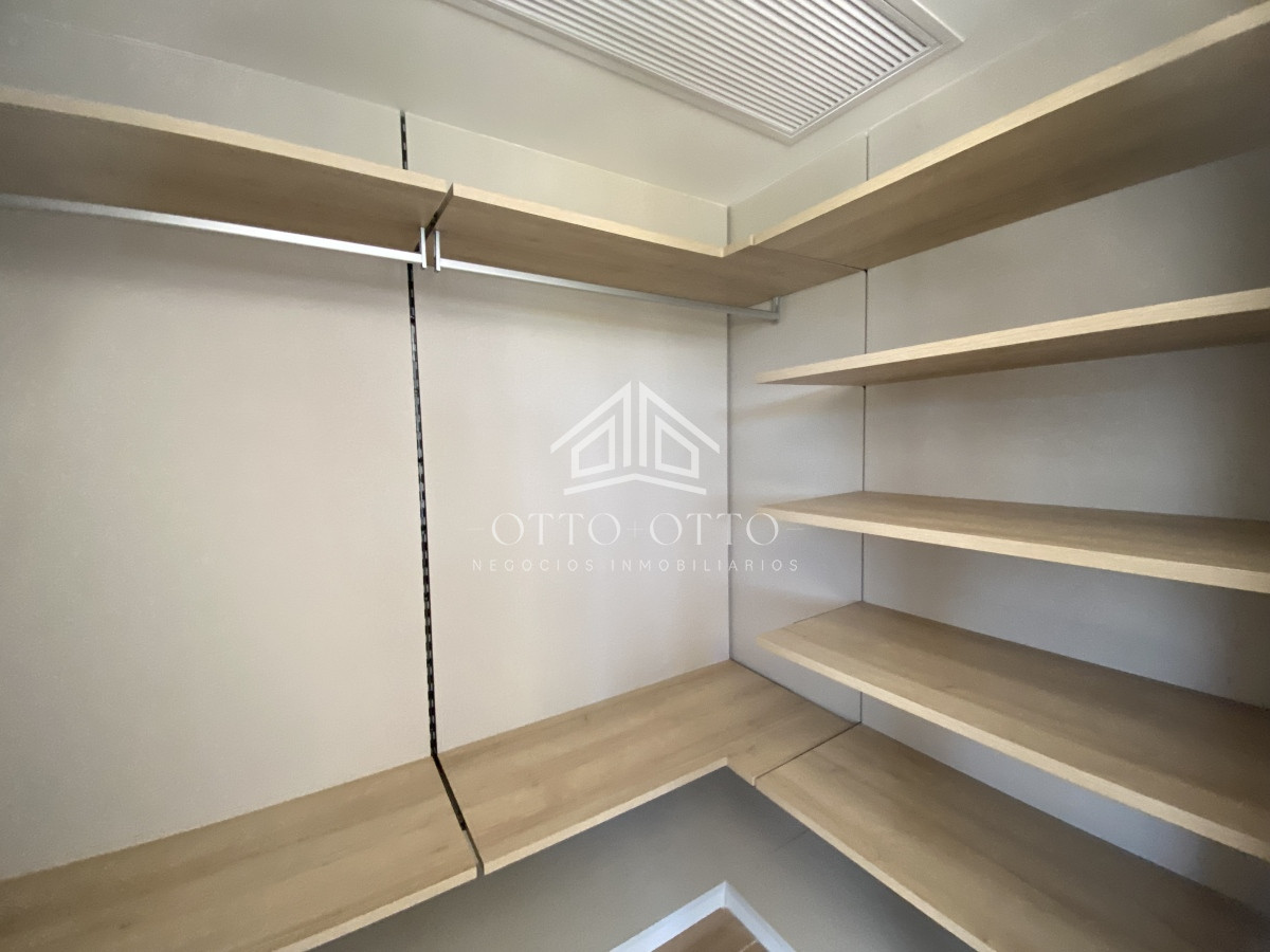 Apartamento ID.27358 - Apartamento de 2 dormitorios en venta, Punta del Este TRUMP TOWER