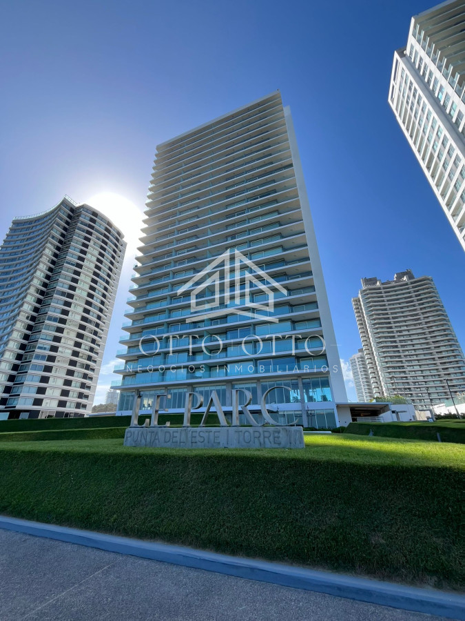 Apartamento ID.28446 - VENTA APARTAMENTO CUATRO DORMITORIOS PLAYA BRAVA PUNTA DEL ESTE