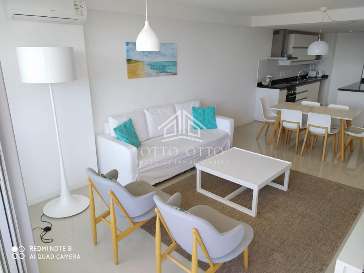 Apartamento ID.567 - Venta apartamento tres dormitorios punta del este edificio torre esmeralda