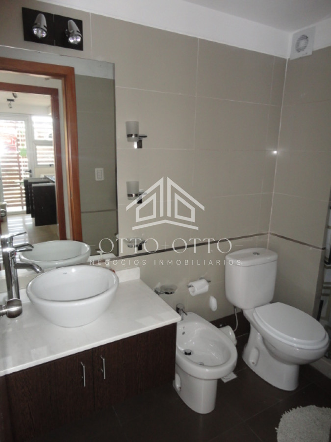 Apartamento ID.15766 - Apartamento de  1 dormitorio en venta  Punta del Este  