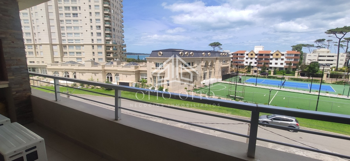 Apartamento ID.4150 - Apartamento en alquiler  Playa Mansa 1 dormitorio