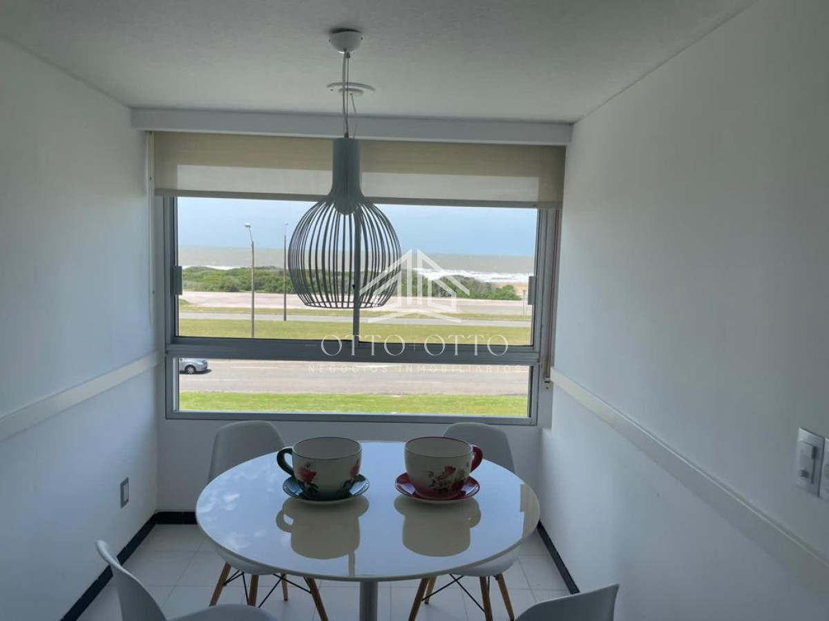Apartamento ID.11053 - Apartamento en torre de categoría en venta y alquiler temporario.