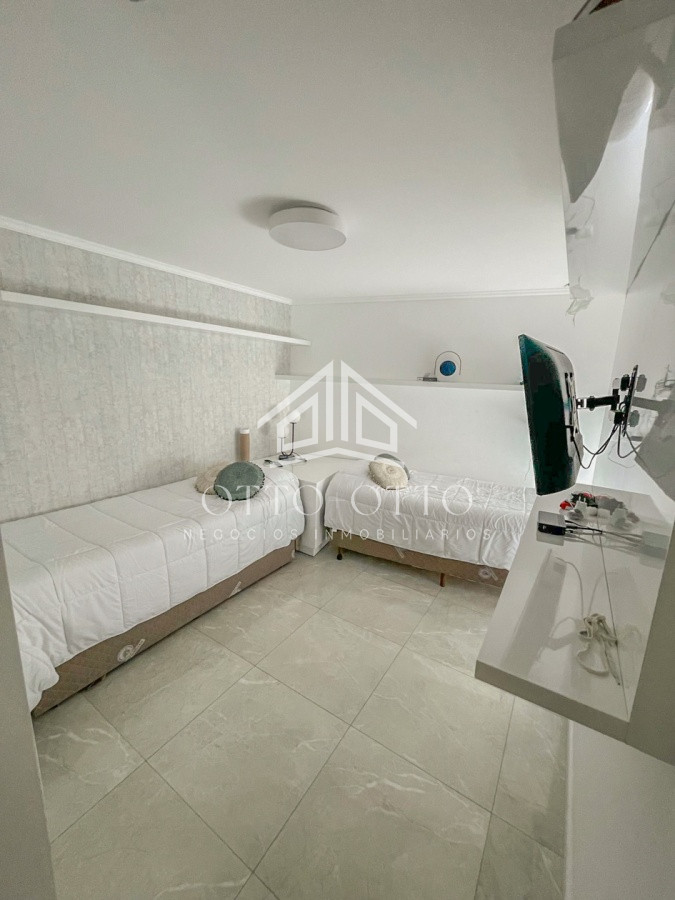 Apartamento ID.25310 - Apartamento en venta, 3 dormitorios en Punta del Este