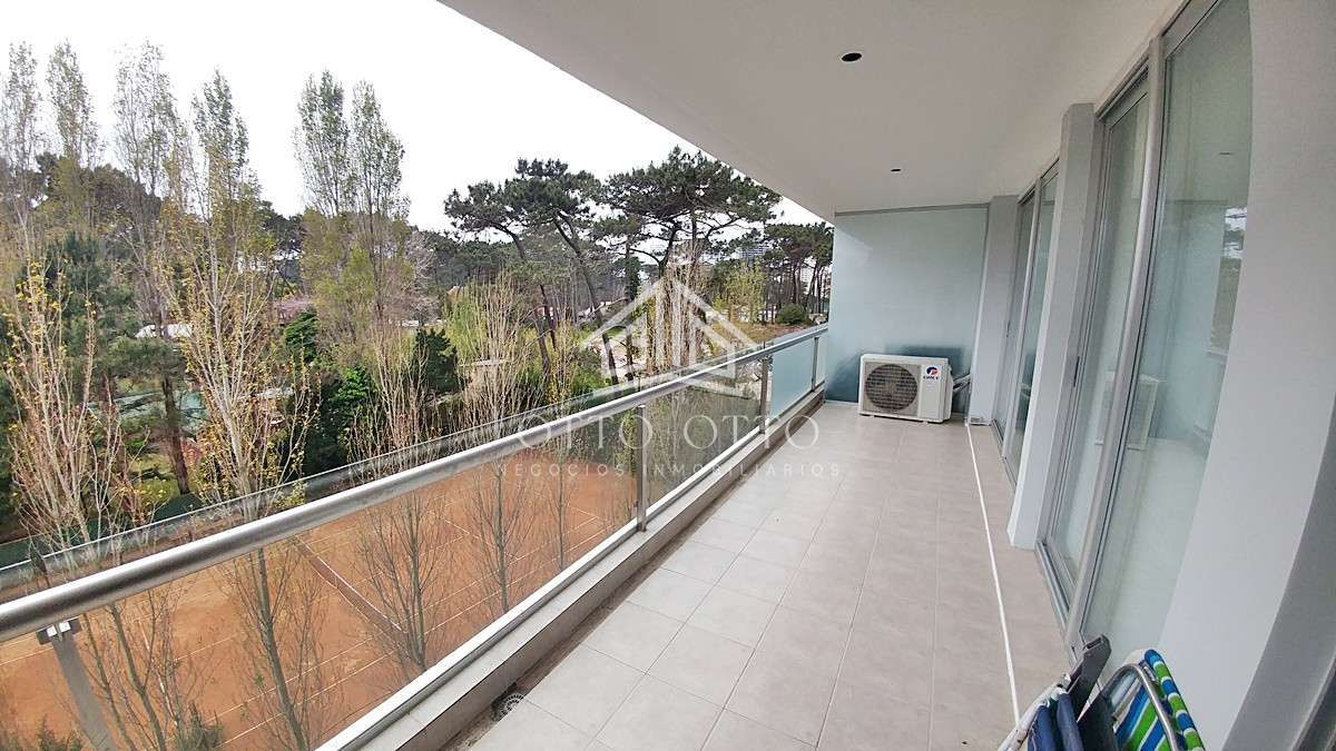Apartamento ID.4809 - Apartamento en edificio de categoría próximo al mar! 