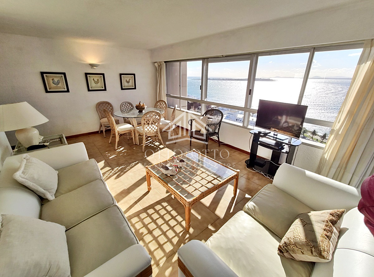 Apartamento ID.10523 - Apartamento en Peninsula de  Punta del Este! 3 dormitorios 