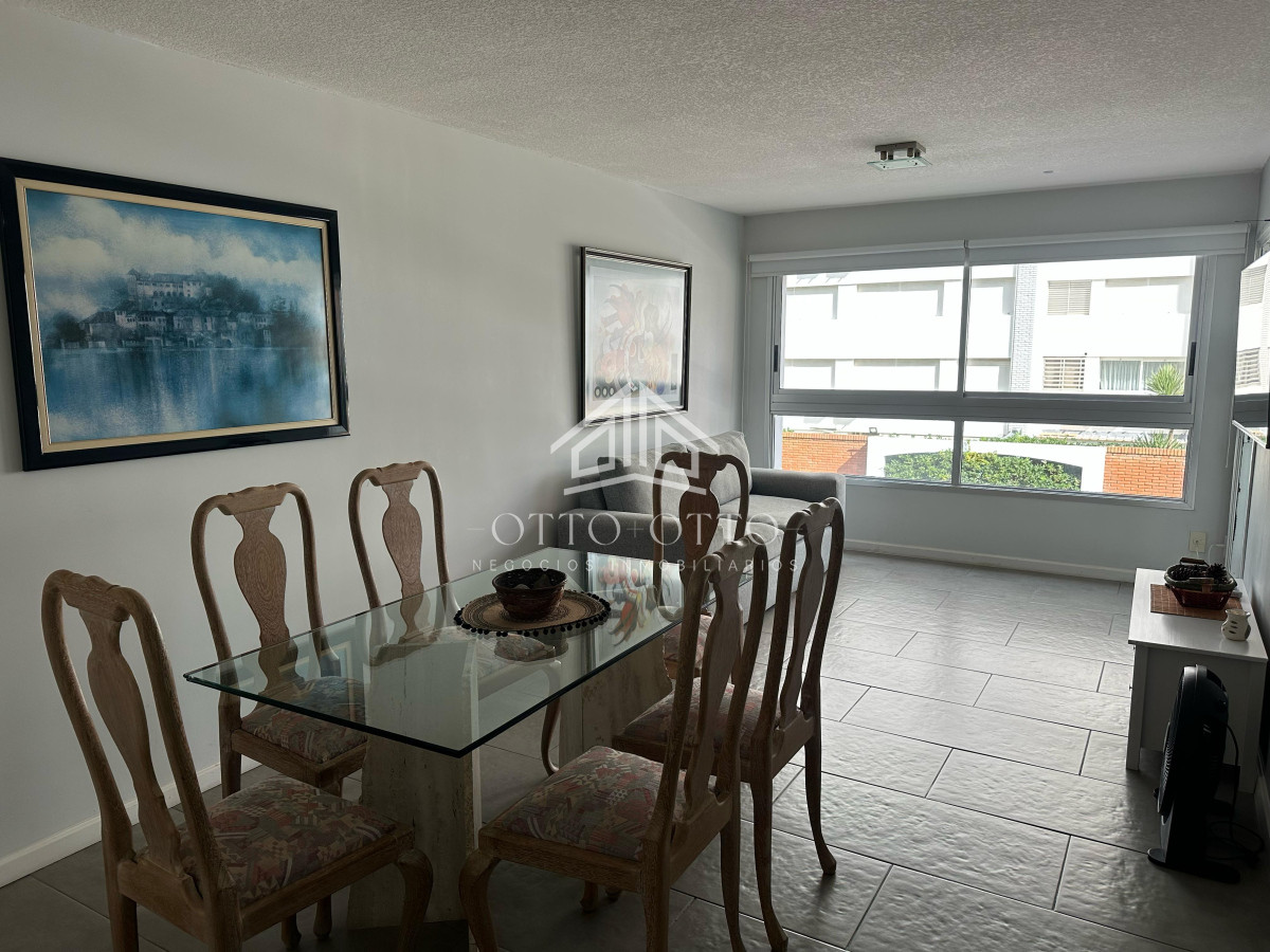 Apartamento ID.10734 - Venta apartamento un dormitorio punta del este Mansa edificio Palm Beach