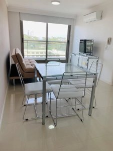 Cómoda planta de 1 dormitorio en punto estratégico ! 
