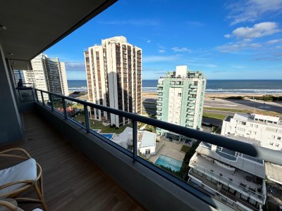 Venta apartamento dos dormitorios punta del este playa brava edificio siglo sol ii vista al mar