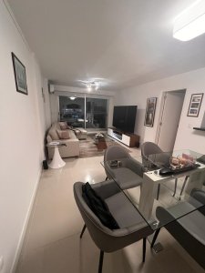 Venta apartamento tres dormitorios punta del este edificio Forest Tower II