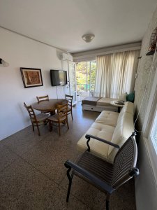 ALQUILER TEMPORAL APARTAMENTO 1 DORMITORIO EN PLAYA MANSA PUNTA DEL ESTE