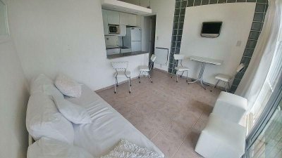 Apartamento en venta Playa Mansa 2 dormitorios