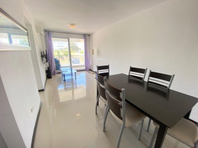 Venta apartamento un dormitorio punta del este aidy grill 