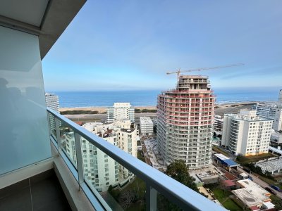 Venta apartamento dos dormitorios Punta del Este edificio Wind tower