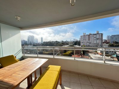 Venta apartamento tres dormitorios Punta del Este Playa Brava edificio Forest Tower II