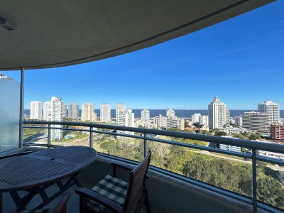 VENTA APARTAMENTO DOS DORMITORIOS PUNTA DEL ESTE EDIFICIO OCEAN DRIVE II