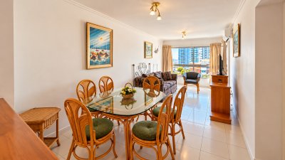 Venta apartamento un dormitorio y medio punta del este edificio Triangulo Mansa