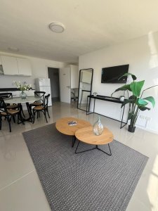 Oportunidad en venta Punta del Este edificio Otto Uno 1 dormitorio con cochera