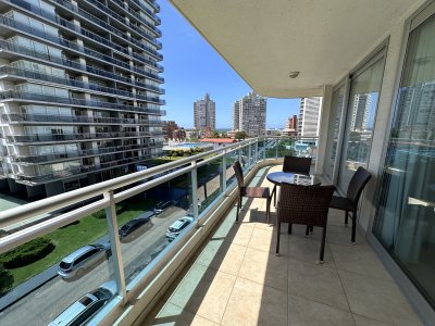 Venta apartamento 1 dormitorio Punta del Este edificio Sol y Luna 2