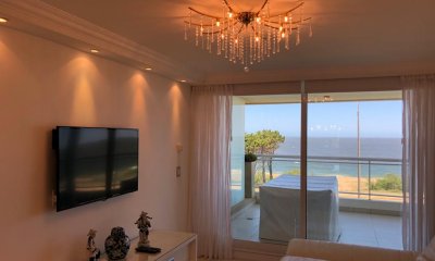 ESPECTACULAR APARTAMENTO EN PRIMERA FILA MANSA
