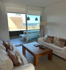 HERMOSO APARTAMENTO CON VISTA AL MAR